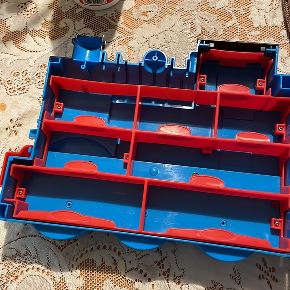 Thomas The Train Take N Play Carrying Case Holder Storage The Tank Engine. - Picture 5 of 6
